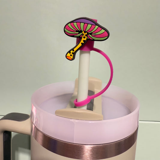 Mushroom straw topper