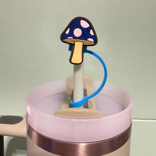 Mushroom straw topper