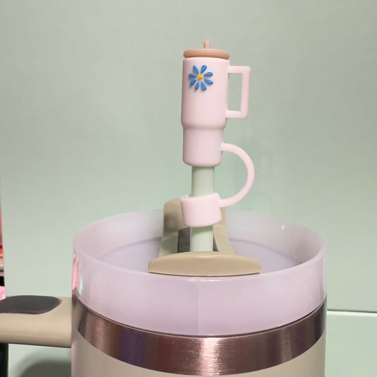 Cup straw topper