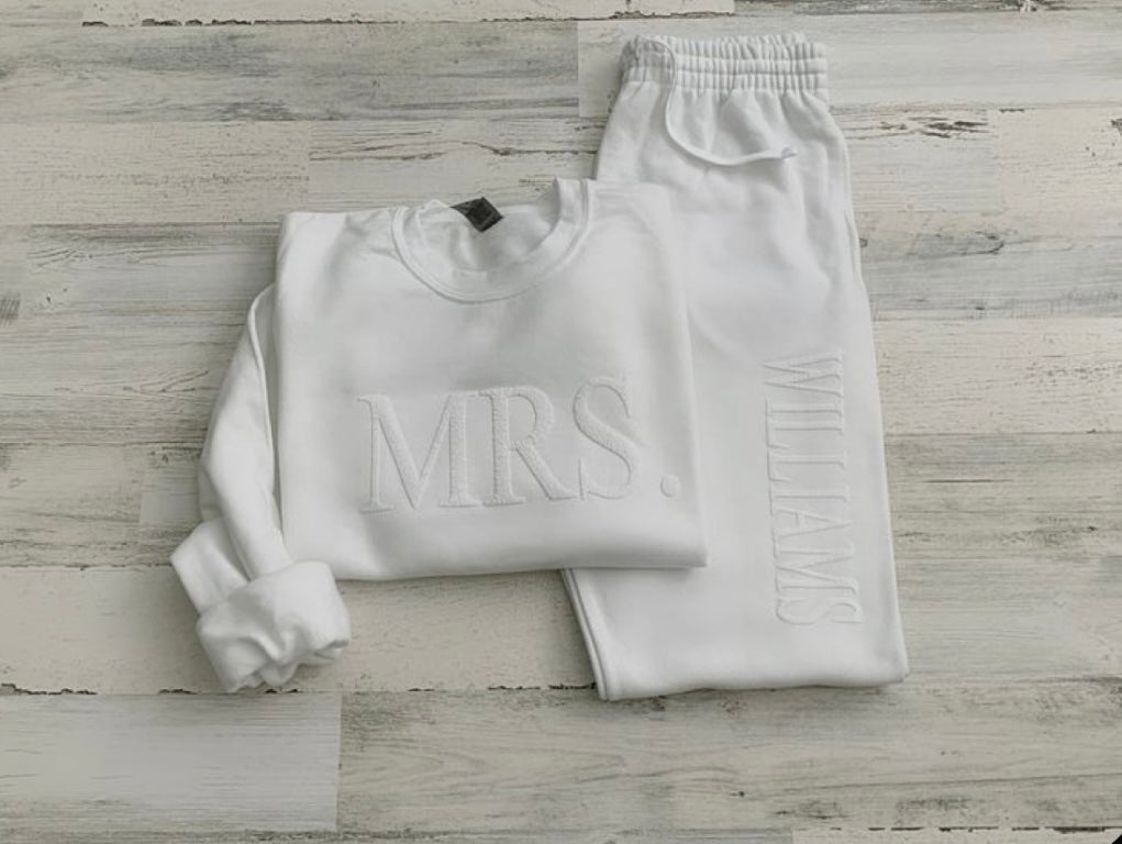 Mrs sweatsuit